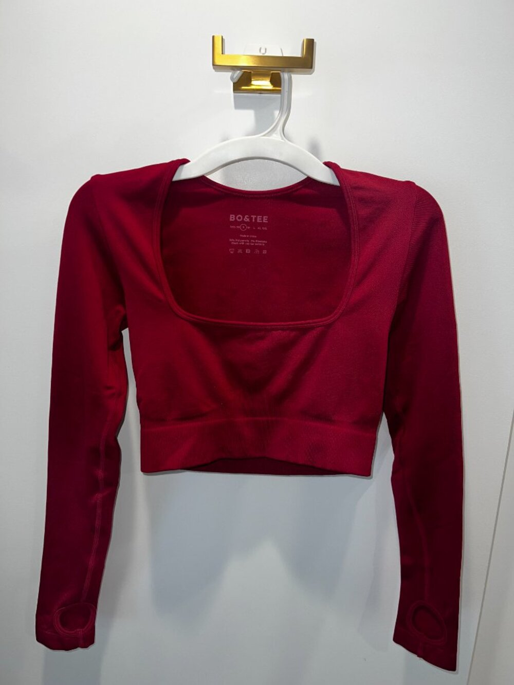 Bo+Tee Women's Red and Burgundy Crop-top